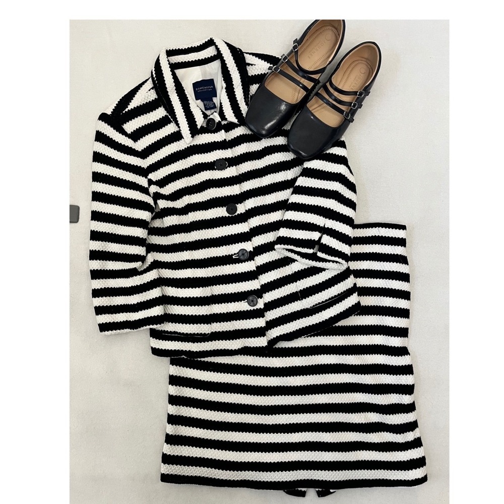 Doncaster Collection Skirt Suit Navy White Cotton Old Money Preppy Minimalist 12